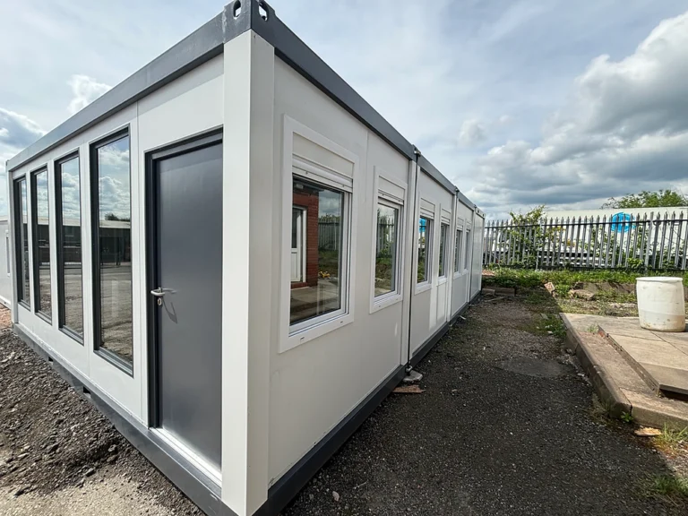 Ufficio Modulare Portatile – 4 Moduli da 6×9,72 m - immagine 2